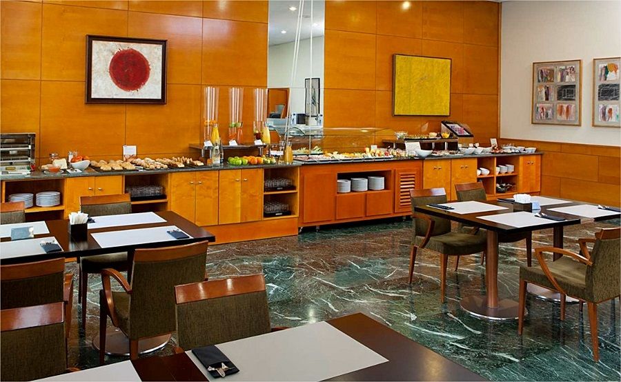 Nh Ciudad De Cuenca Hotel Cuenca  Ngoại thất bức ảnh